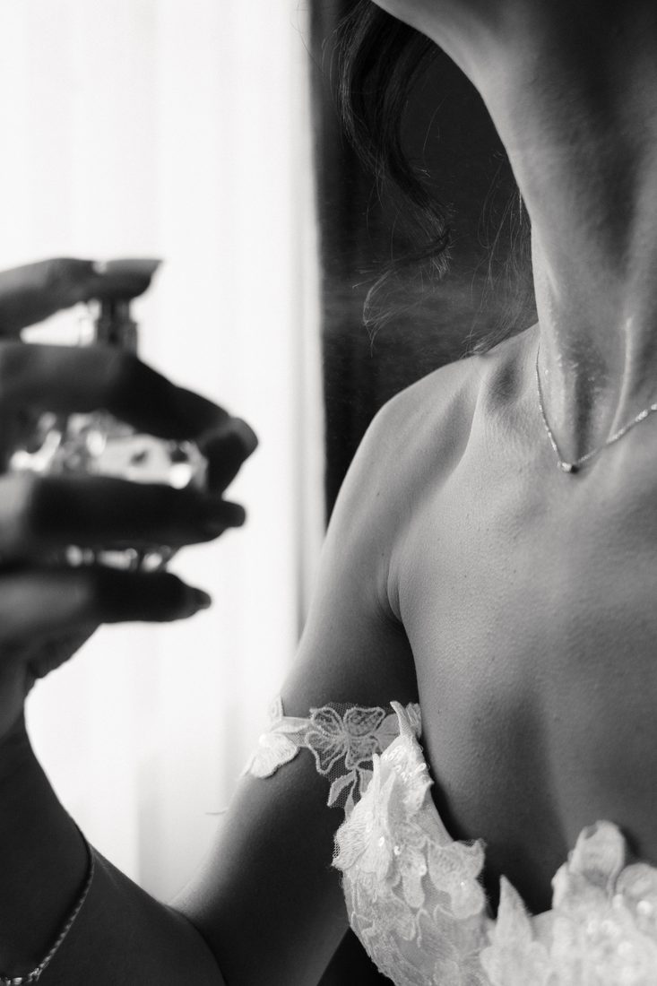 Détail dentelle — noir et blanc